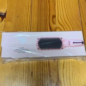 L'ange Le Vite Straightening Hairbrush